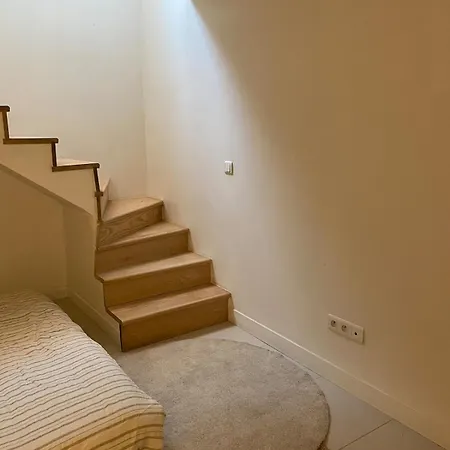 Quiet, Cozy, Bright Duplex - Quartier Des Puces