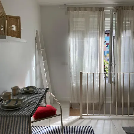 شقة Quiet, Cozy, Bright Duplex - Quartier Des Puces *